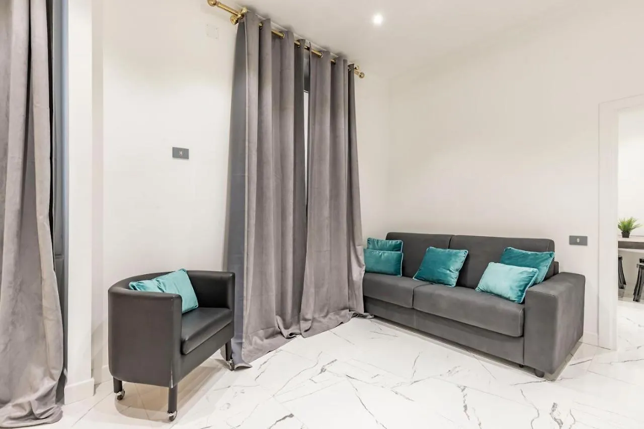 Trevi Luxury Apartment Jacuzzi Rome 0*,